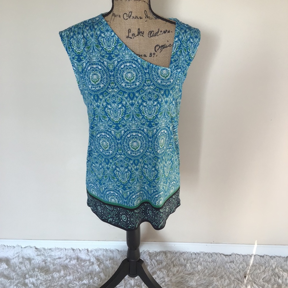 41Hawthorn Asymmetrical Neckline Top